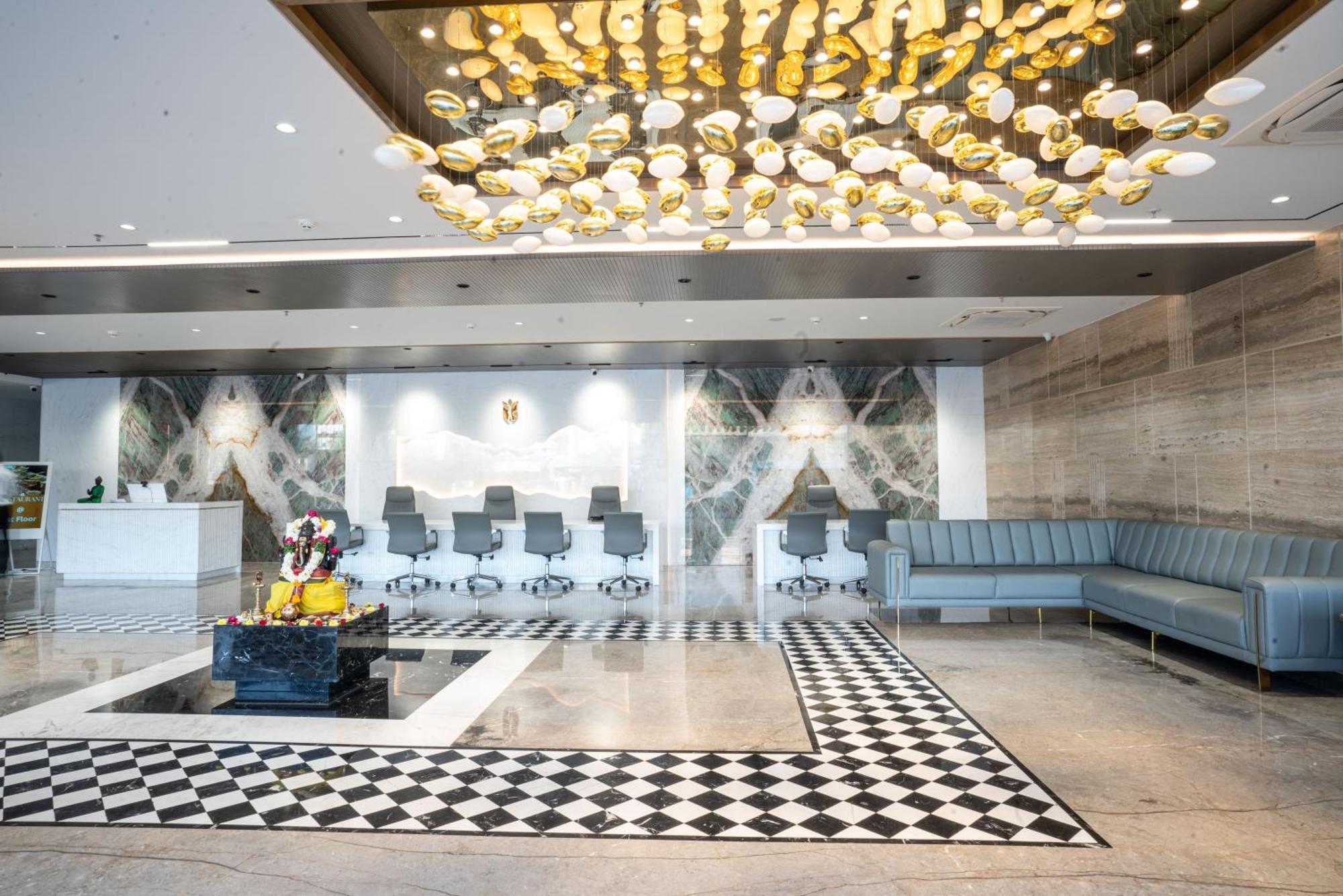 Hotel Tulips Grand 海得拉巴 外观 照片